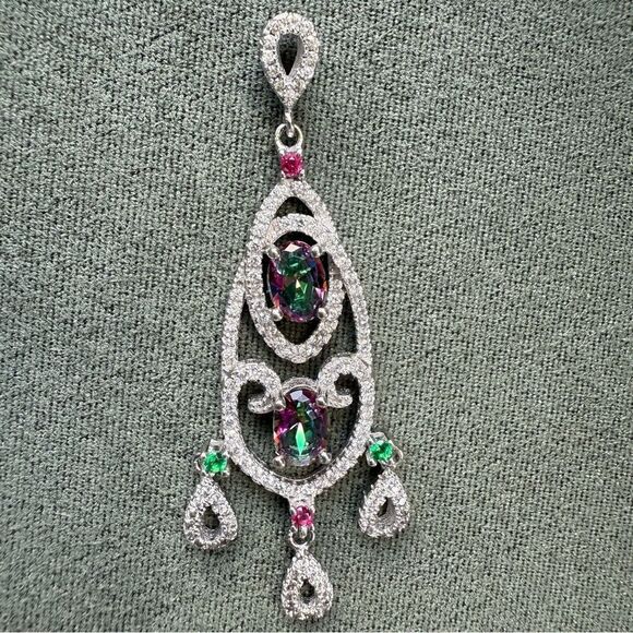 ✨ MYSTIC TOPAZ CHANDELIER PENDANT – SPARKLING STATEMENT PIECE ✨ - Picture 9 of 17